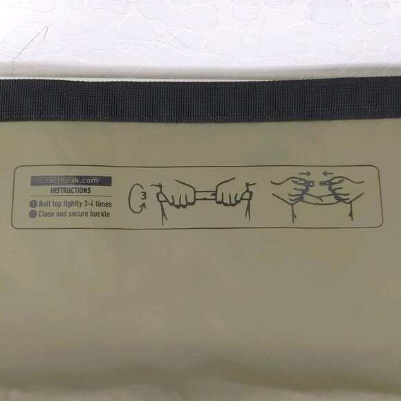 Earth Pak Waterproof Dry Bag Roll Top Waterproof Backpack Sack (Forest Green Bla - Picture 5 of 8